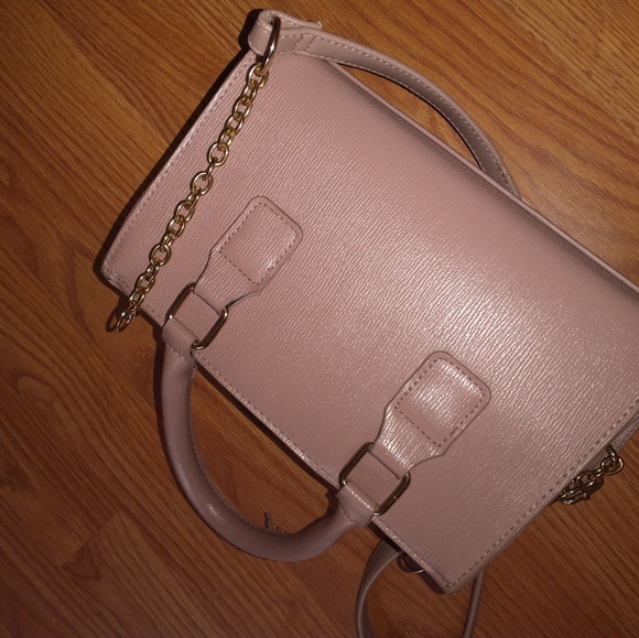 Women's nude BeBe crossbody/clutch purse with compartments - Picture 12 of 12